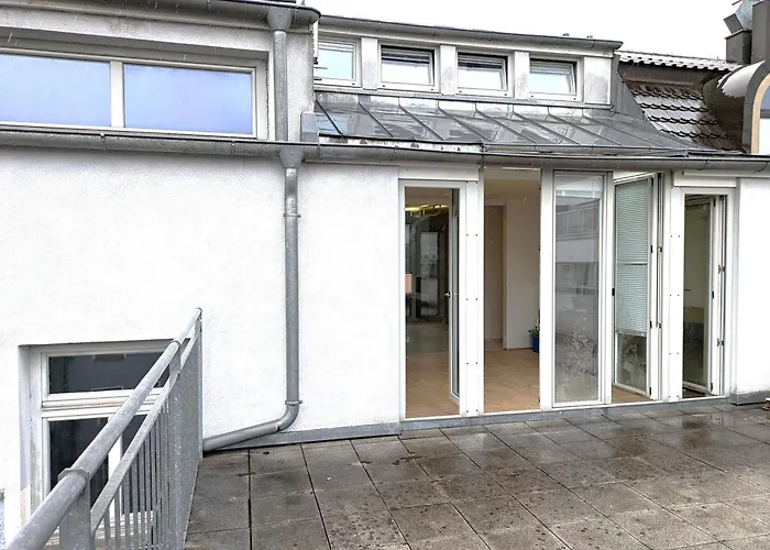 Large 145 Qm And 5 Bedrooms With Roof Terrace In Centrally Located 1 To 14 Guests * Mnichov
